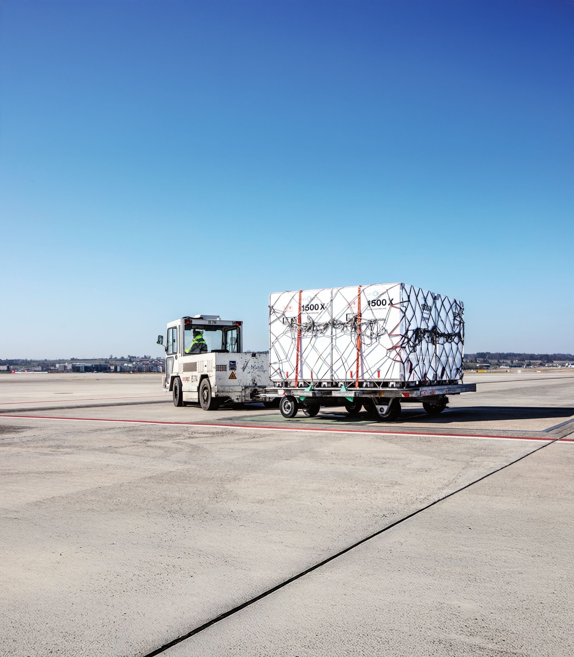 442_Airport_Zurich_22032022_Canon EOS_SkyCell_1500X_138200c4KP_K1 copy