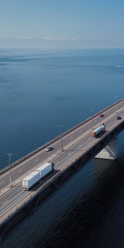 Logistics Without the Trade-Offs image