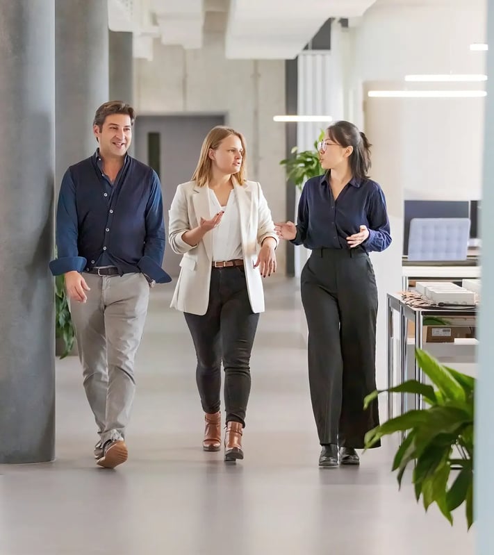 20221213_Mobile_Full_screen_what_we_offer_Website_SkyCell_k1