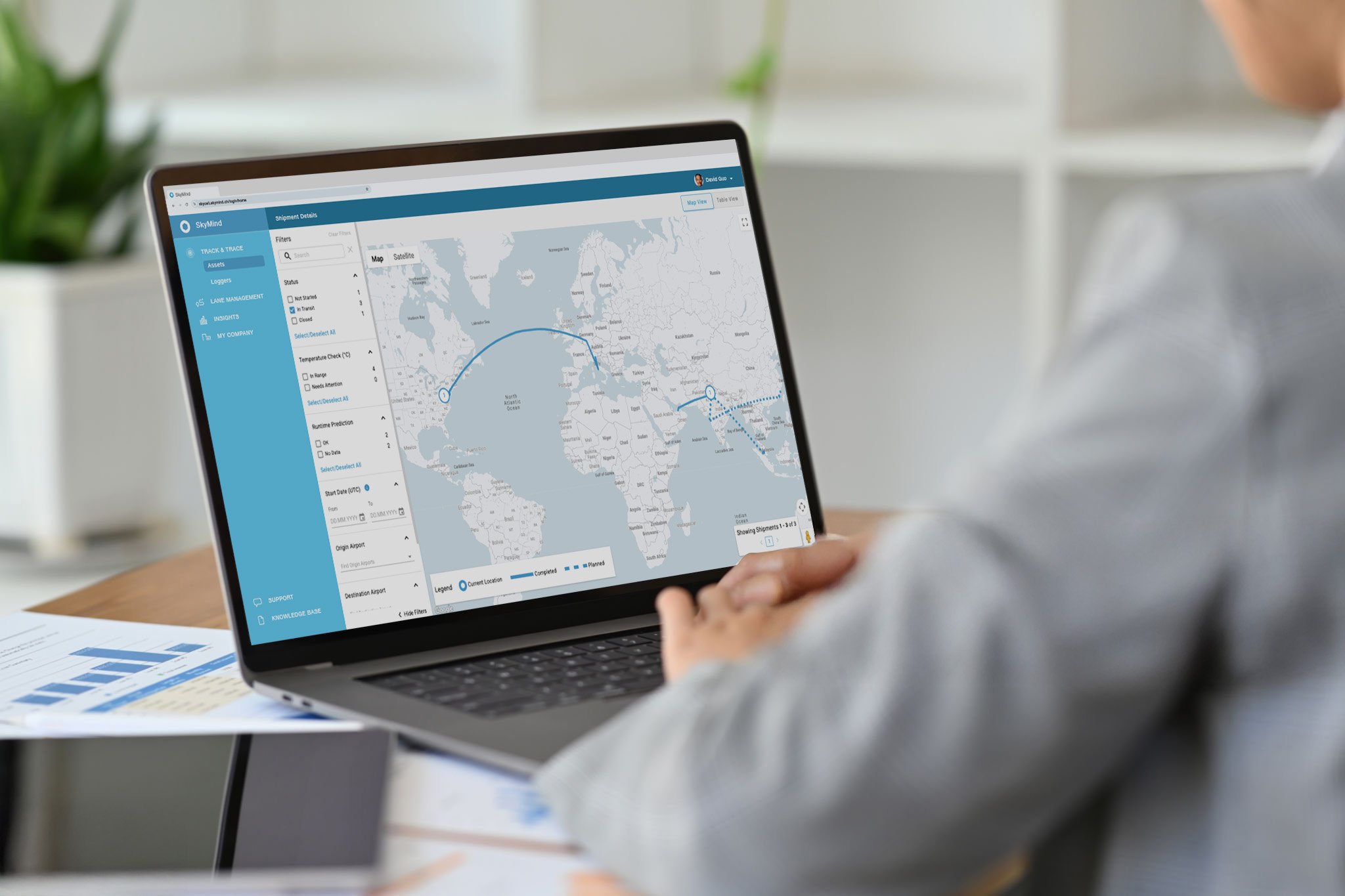 SkC_Mockup_SkM_Laptop_K1